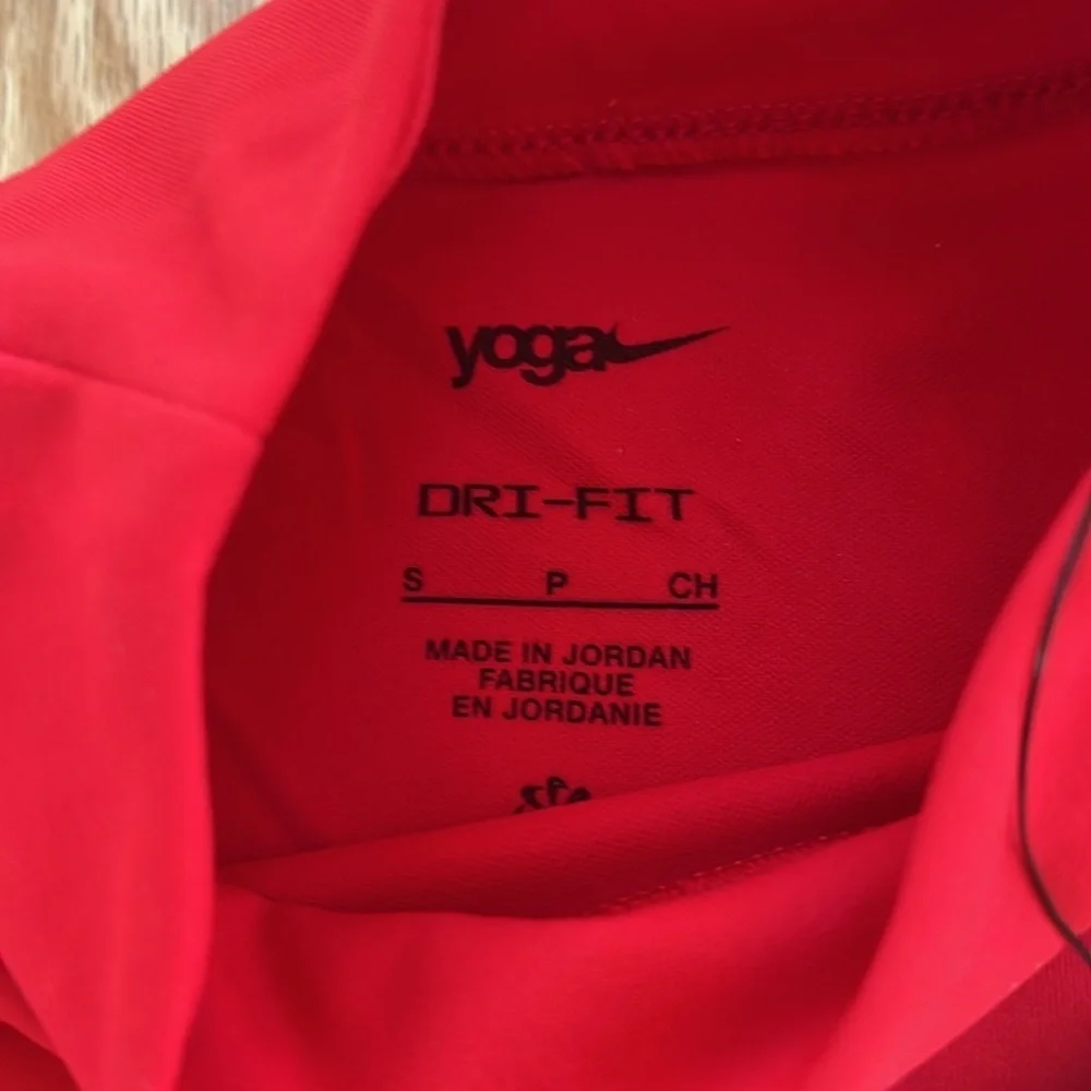 New! Nike small red long sleeve crop yoga top.